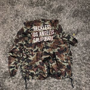 Water resistance jacket